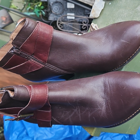 Vionic Rich Brown Ankle Boots with Buckle - Picture 2 of 7